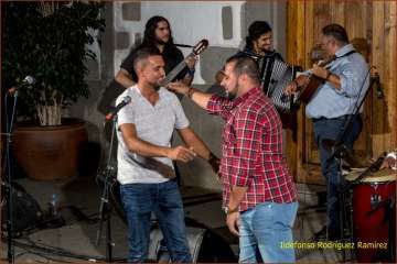 Noche de verseadores en Valsequillo (Foto Ildefonso Rodríguez)